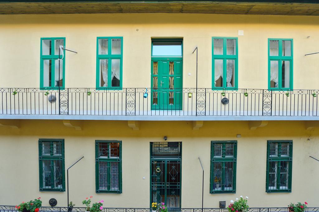 Gozsdu Apartments In Center Budapest Kültér fotó